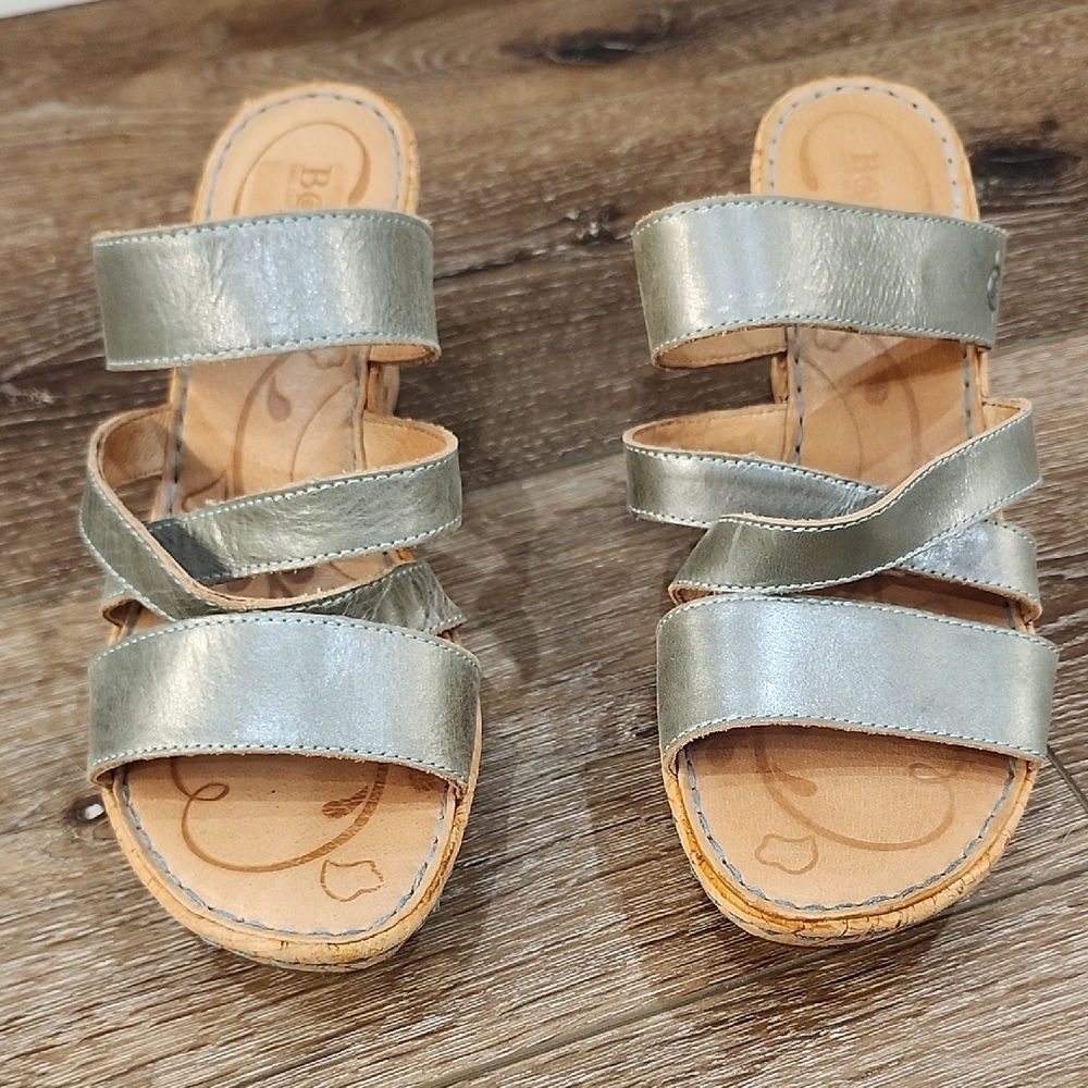 EUC Born Cork Metallic Silver Wedge Sandals Beach Festival Boho Resortwear Sz 9 - Picture 3 of 10